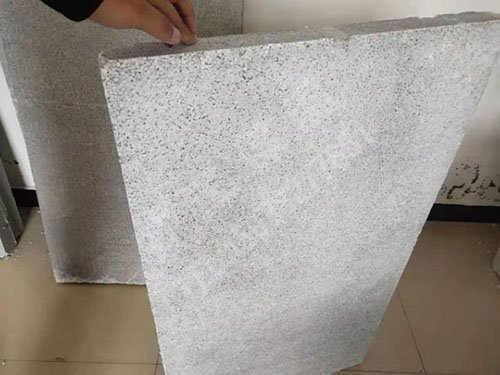 泡沫板的力學性能如何？